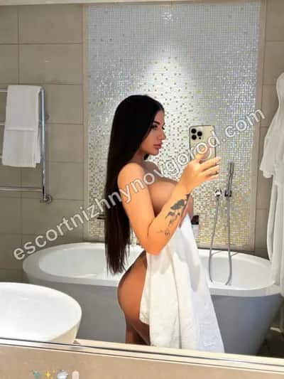 Роксана, 26