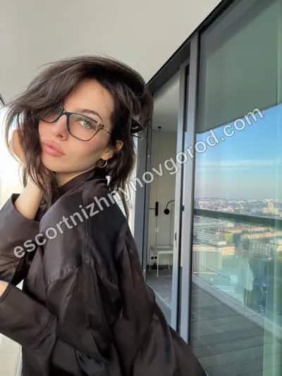 Кристина, 21 — м. Парк культуры
