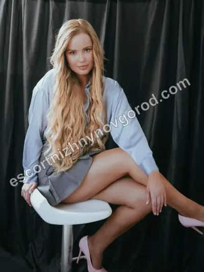 Eseniya, 21 — Советский